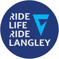 Giant Langley, opening hours