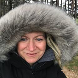 MyoSanti Massage Therapy, Vada Cavanagh RMT, Ottawa, ON opening hours