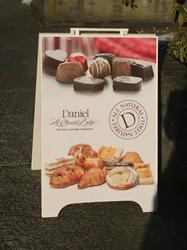 Daniel Le Chocolat Belge, Port Coquitlam, BC opening hours
