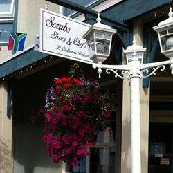 B. Clotheswise, Nanaimo, BC opening hours