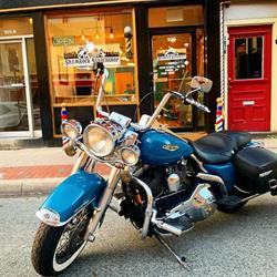 Uptown's Shamrock Barbershop, Saint John, NB opening hours