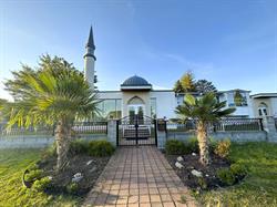 Masjid Ar-Rahman, North Vancouver, BC opening hours