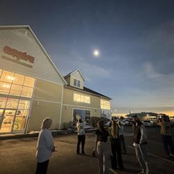 Empire Bromont, opening hours