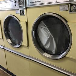Estevan Laundromat, opening hours