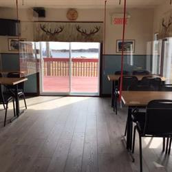 Resto chez Mario, Port-Menier, QC opening hours