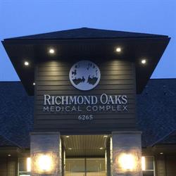 Richmond Oaks Medical Complex, opening hours