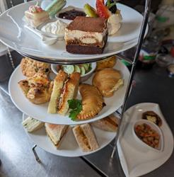 t-buds, Food & Tea Lounge in Toronto, opening hours