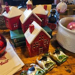 Flying Star Antiques, Bracebridge, ON opening hours