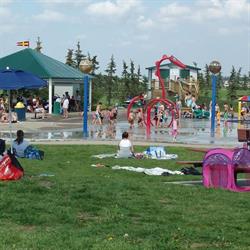 Four Seasons Park / Beaumont Spray Park, opening hours