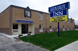 Luxury Inn, Collingwood, ON opening hours