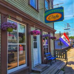 Myrtle and Rosie's Café, Bear River, NS opening hours
