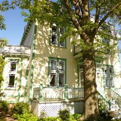Domaine Breen, Saint-Bruno-de-Guigues, QC opening hours