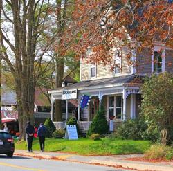 Buchanans House of Music, Mahone Bay, NS opening hours