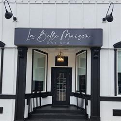 La Belle Maison Day Spa, Abbotsford, BC opening hours