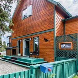 Urban Caribou Bed and Breakfast, Whitehorse, YT opening hours