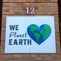 We Planet Earth, Ottawa, ON opening hours