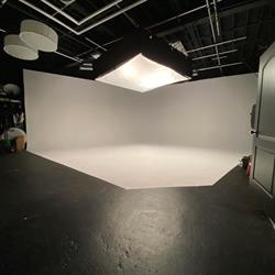 MaketheFilms Inc., Toronto, ON opening hours