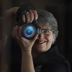 Pics & Tweaks Photography, Belleville, ON opening hours