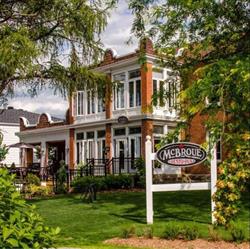 McBroue, Salaberry-de-Valleyfield, QC opening hours