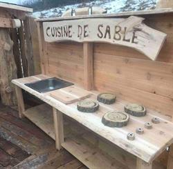 Le Jardin d'Enfants de Truro, opening hours