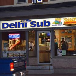 Delhi Sub, opening hours