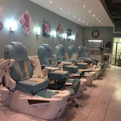 Trendi Nail Studio, Surrey, BC opening hours