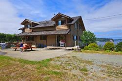 The Artists Point Bed, Breakfast and Phototours, Port McNeill, BC opening hours