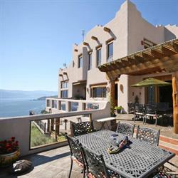 La Punta Norte Guest Inn, Summerland, BC opening hours