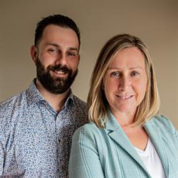 Lisa and Chris Camara, Hamilton, ON opening hours