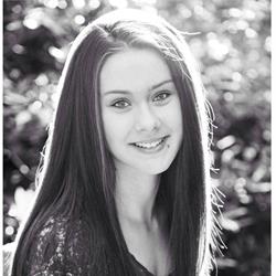 Samantha Voros Photography, Surrey, BC opening hours
