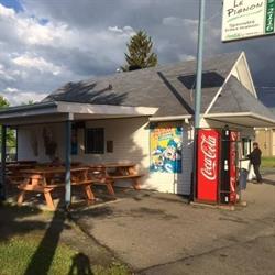 Cantine Le Pignon, Saint-Léonard-d'Aston, QC opening hours