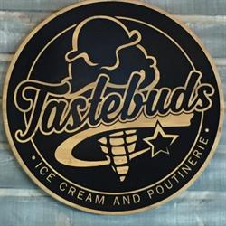 Tastebuds Ice Cream & Poutinerie, Gravenhurst, ON opening hours