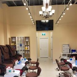 Deluxe Nails, Edmonton, AB opening hours