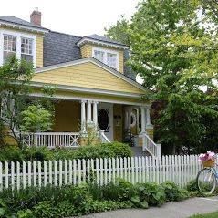 The Sweet Mademoiselle Cottage, Niagara on the Lake, ON opening hours