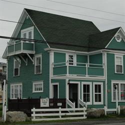 Rum Runner's Roost Bed & Breakfast, Twillingate, NL opening hours