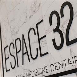 Espace 32, Montréal, QC opening hours