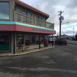Beachwood Cafe, Courtenay, BC opening hours