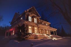 Auberge Carpe Diem, Baie-Saint-Paul, QC opening hours