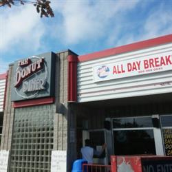 Sono's Cafe - Donut Diner, Niagara on the Lake, ON opening hours