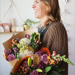 VIBE Interior Decorating & Floral Boutique, Esterhazy, SK opening hours