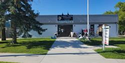 Lorette Thrifty Treasures, opening hours