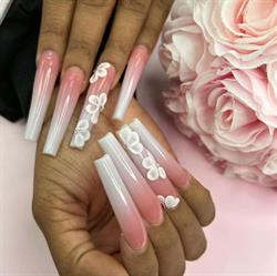 Queen Nails, Toronto, ON opening hours