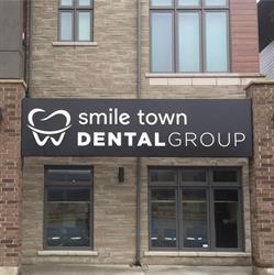 Smile Town Dental Group, Grimsby, ON opening hours
