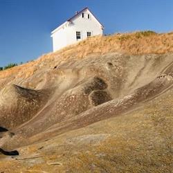 Saturna Island Community Library, opening hours