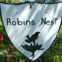 Robins Nest Farm, Fenwick, ON opening hours