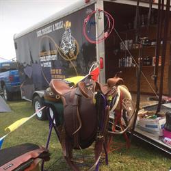 Lorette Saddlery, opening hours