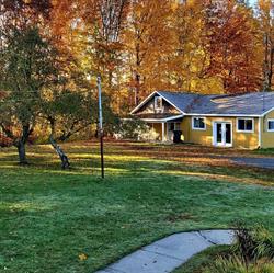 Auberge Canine JDL, Sainte-Madeleine, QC opening hours