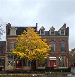 Vine Village, Niagara on the Lake, ON opening hours