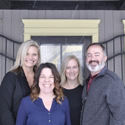 Bragg Creek Insurance Services, opening hours
