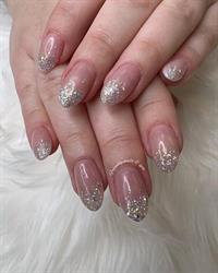 Friendly nails and spa, Woodstock, ON opening hours